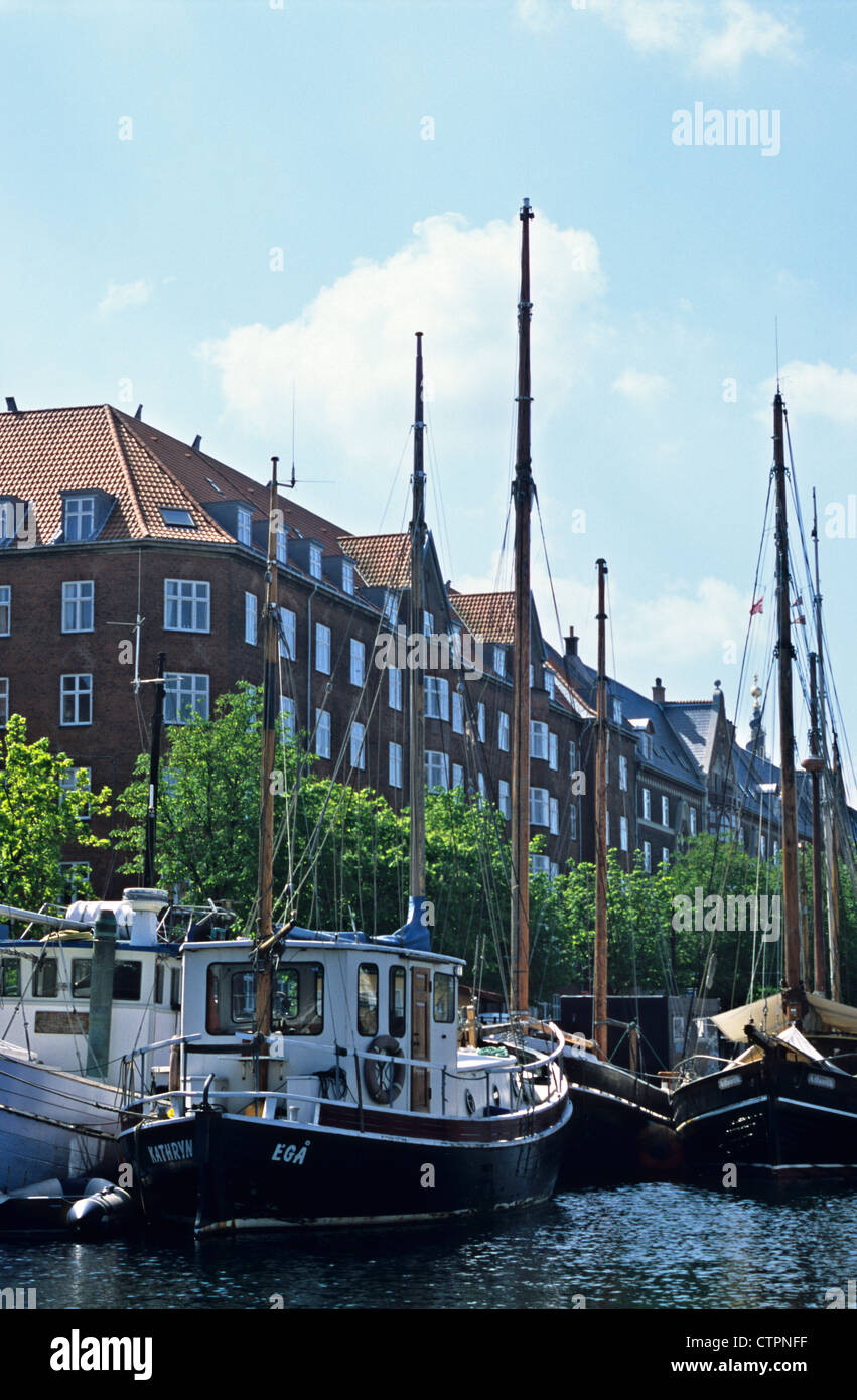Boote in Christianhavn Kanal, Kopenhagen, Dänemark Stockfoto