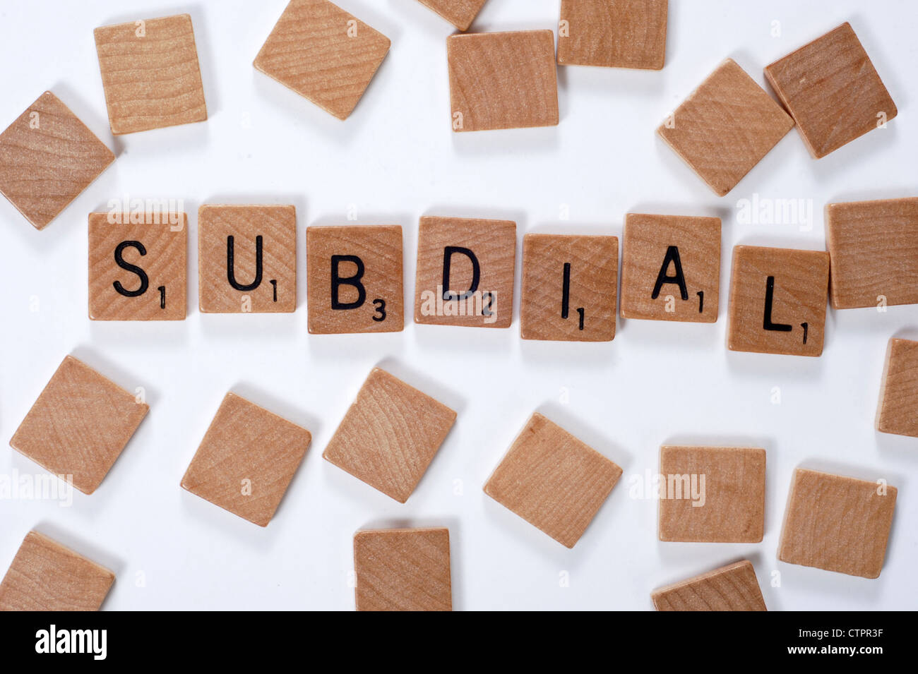 Das neue Wörterbuch Wort: "Subdial" ausgeschrieben mit Buchstaben. Stockfoto