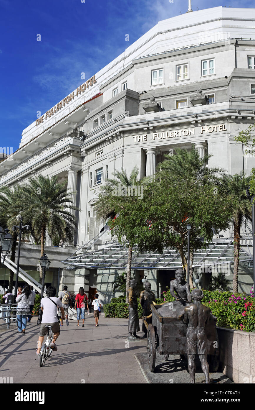 Das Fullerton Hotel Singapore River. Stockfoto