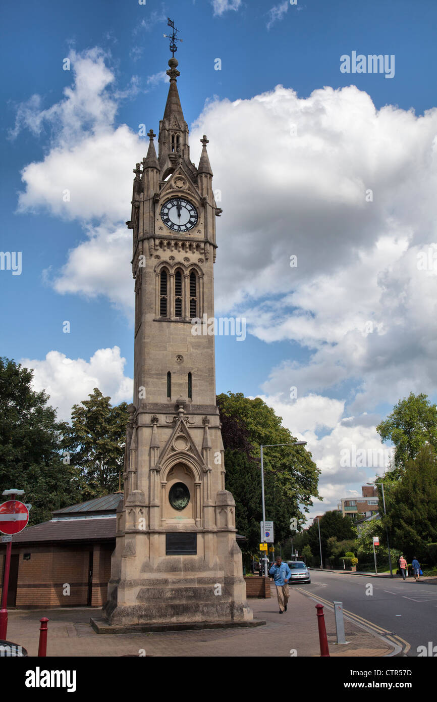 Krönung der Uhrturm in Surbiton Stockfoto