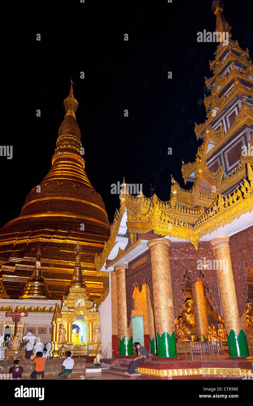 Shwedagon Pagode in Yangon, Myanmar Stockfoto