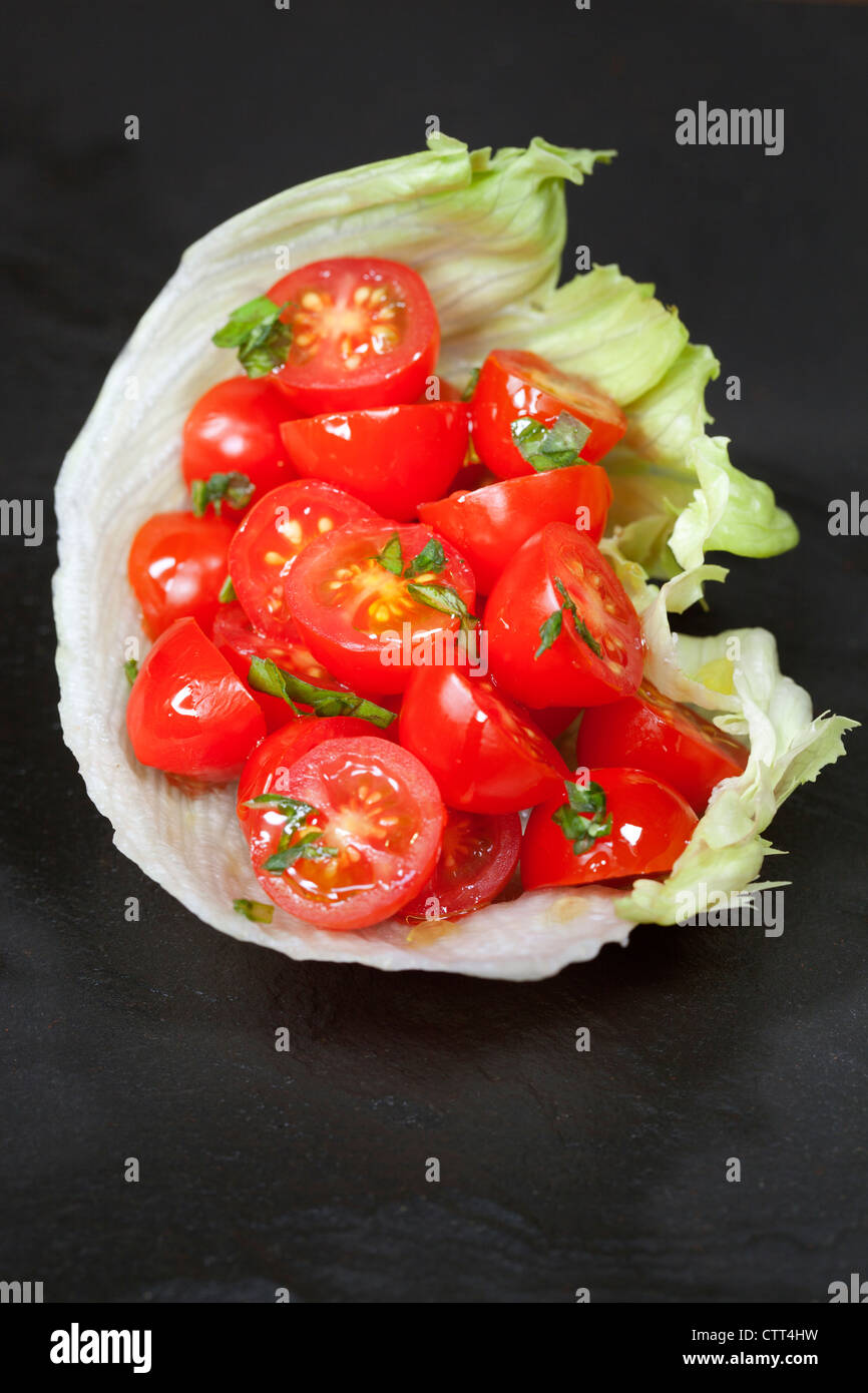 Gehackte Tomatensalat Stockfoto