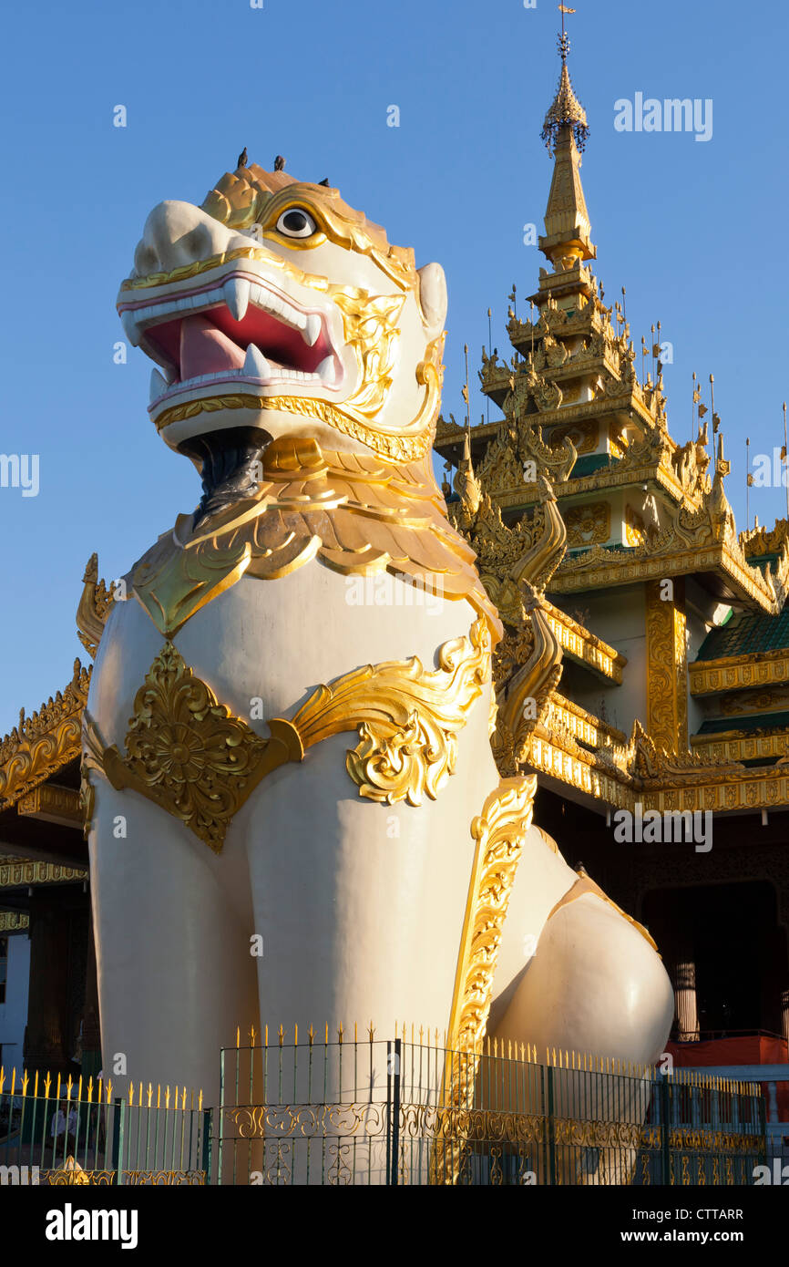Shwedagon-Pagode Statue, Yangon, Myanmar Stockfoto
