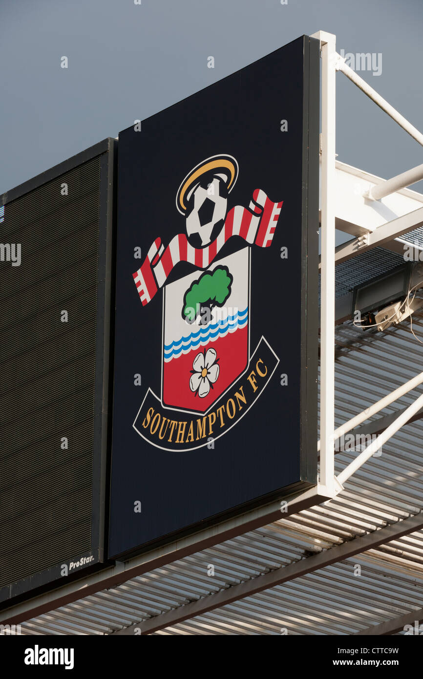 Freunde Provident St Mary's Fußballstadion, Heimat des Southampton Football Club, an Maria, Southampton, Hampshire, England. Stockfoto