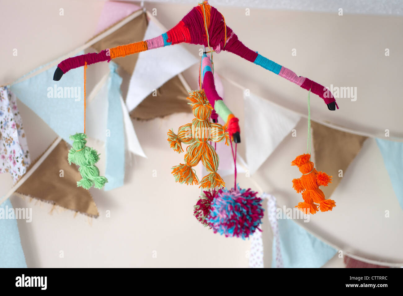 Homemade Baby Mobile Stockfotos Homemade Baby Mobile Bilder Alamy