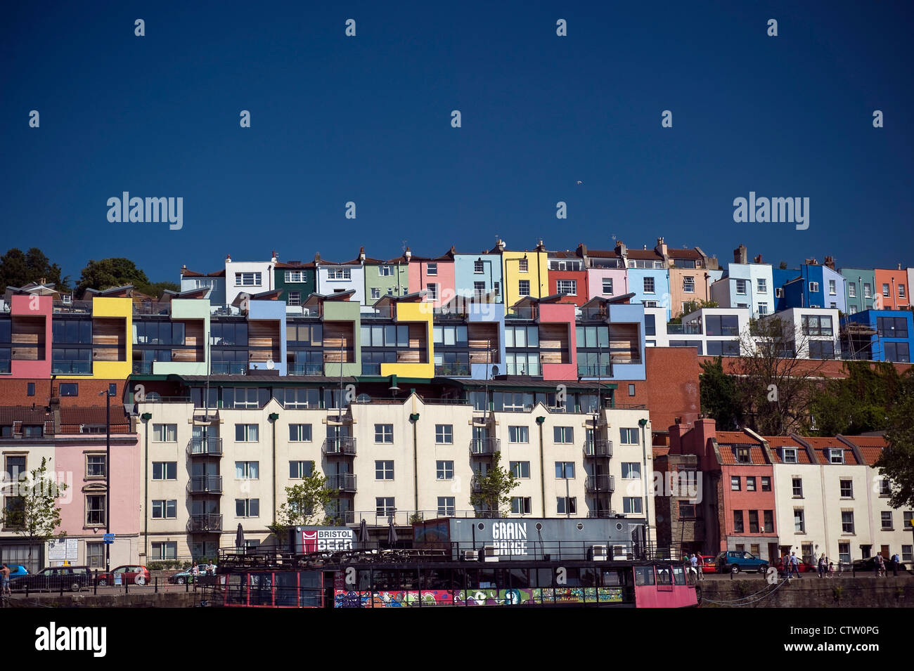 Bunte Häuser mit Blick auf Avon Docks, Bristol, Avon, UK Stockfoto