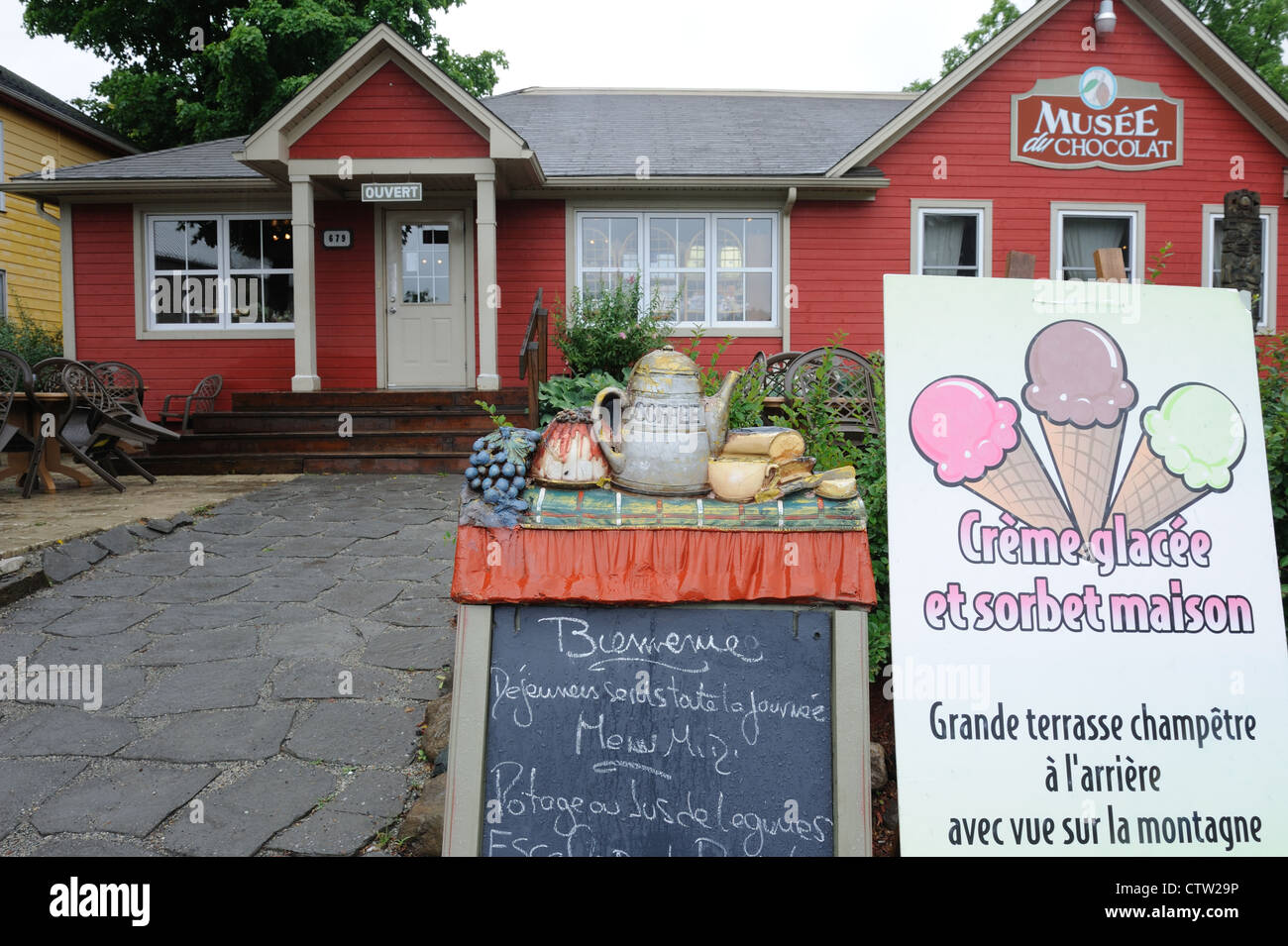 Das Schokoladen-Museum und Restaurant in Bromont, eine Stadt in der Eastern Townships der Provinz Quebec, Kanada. Stockfoto