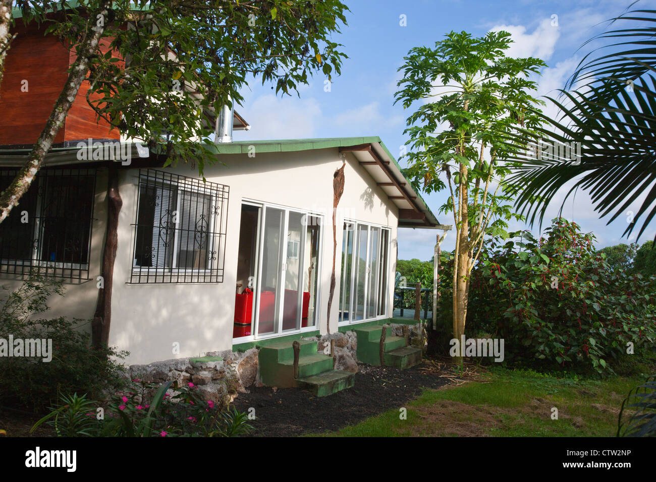 Äußere Semilla Verde Guest House, Santa Cruz Island, Galapagos, Ecuador Stockfoto