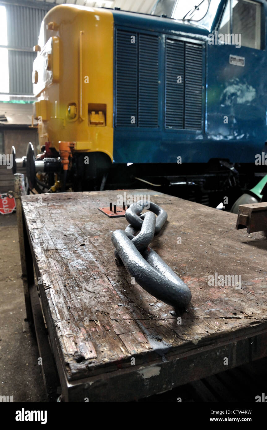 Klasse 37 37142 Diesellok in Bodmin und Wenford Railway. Stockfoto