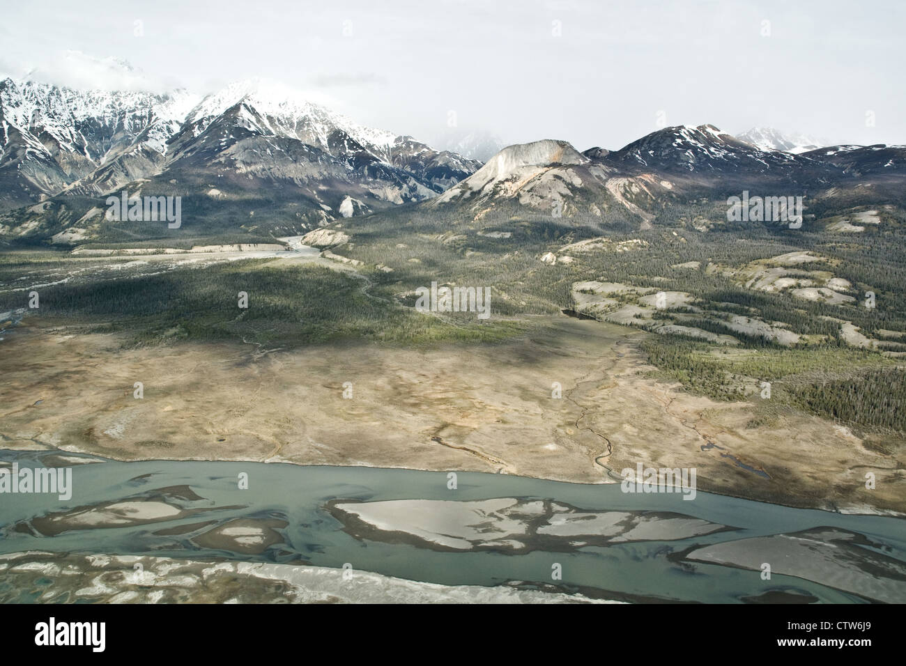 Eine Luftaufnahme des Slims River Valley, in den St. Elias Mountains, im Kluane National Park, Yukon Territory, Kanada. Stockfoto