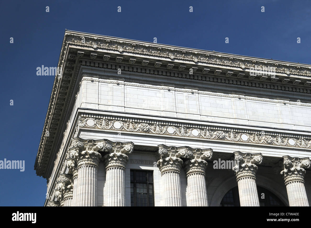 Detail des State Education Building, Albany, New York (entworfen von Henry Hornbostel, abgeschlossen im Jahre 1911.) Stockfoto