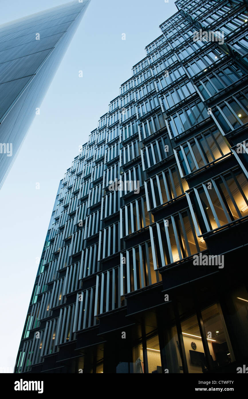 Einen Blick auf mehr London Business Estate eine Norman Foster and Partners Entwicklung von London Bridge, Southwark, London England UK Stockfoto
