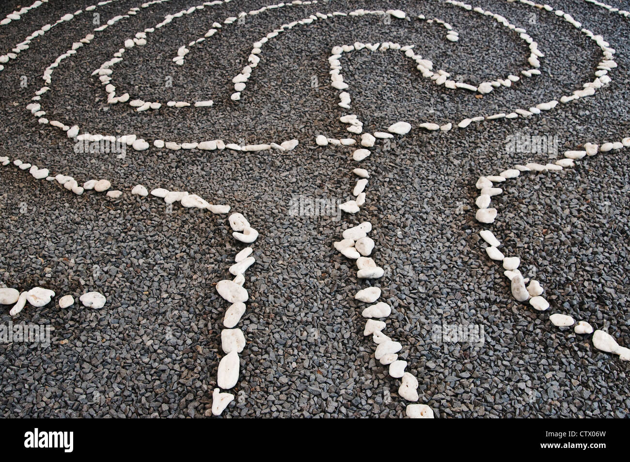 Ein neues Zeitalter Labyrinth fand auf dem Boden des Heiligen Garten der Mauis spirituellen Zentren Stockfoto