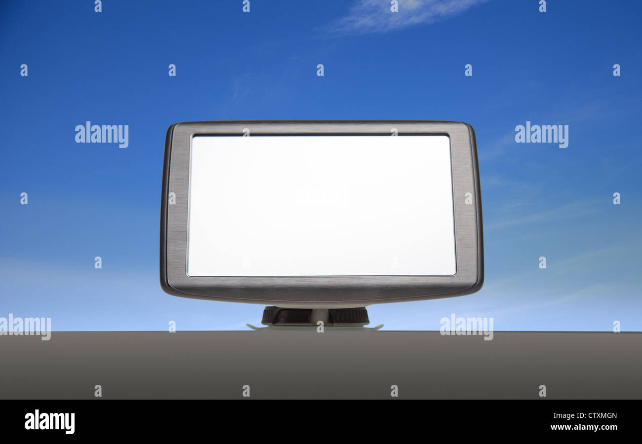 Sat-Nav-System mit blauer Himmelshintergrund Stockfoto