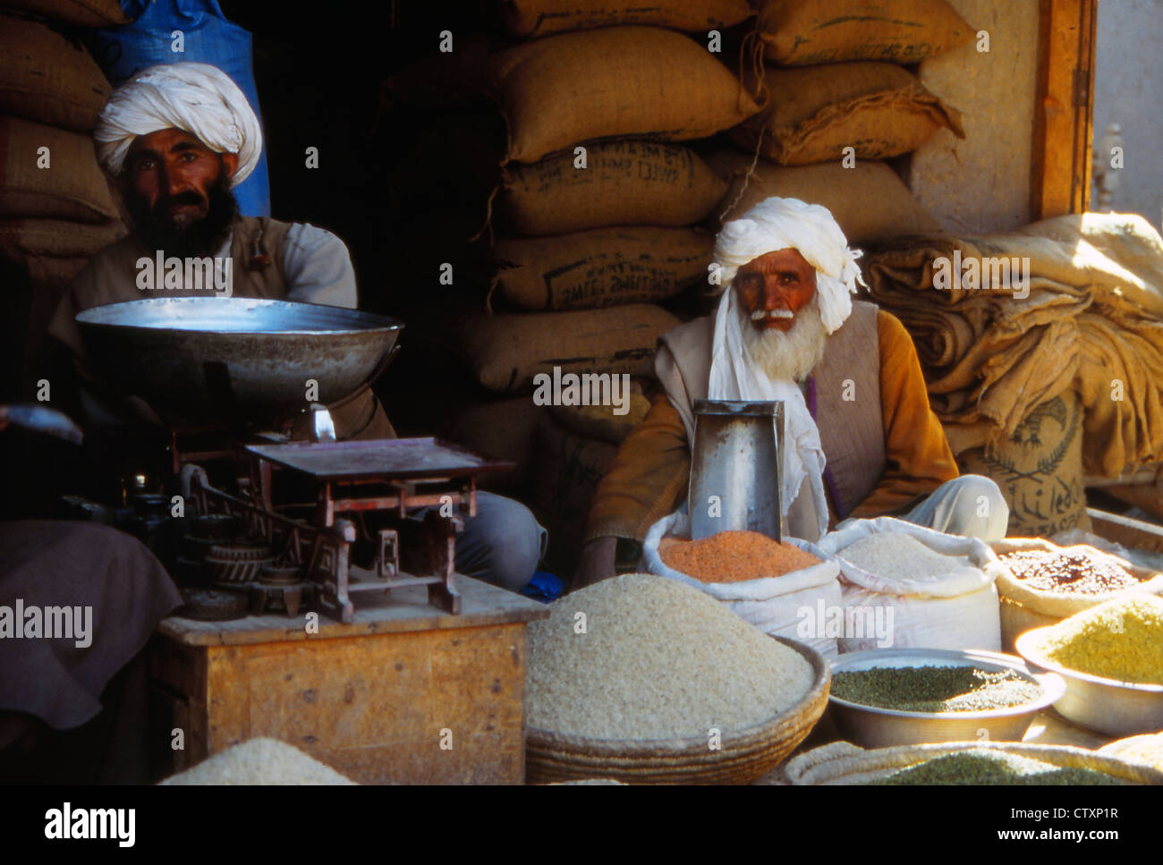 Lebensmittelgeschäft in Uruzgan, Afghanistan Stockfoto