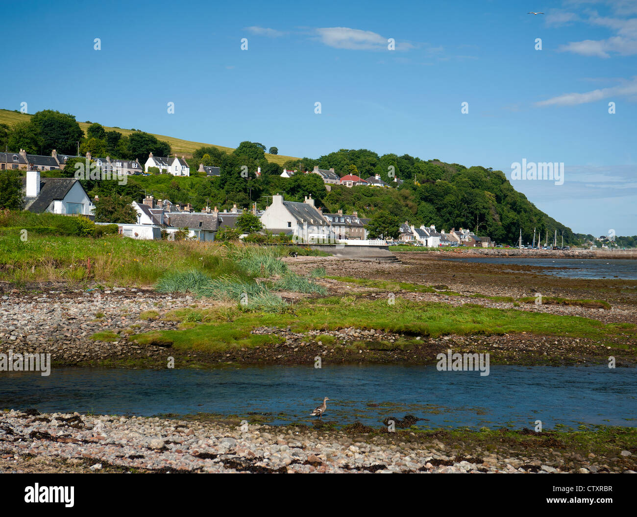 Der Fluss Killen fließt zwischen den einladendsten und Fischerstadt Avoch Dorf auf der schottischen Black Isle.  SCO 8276 Stockfoto