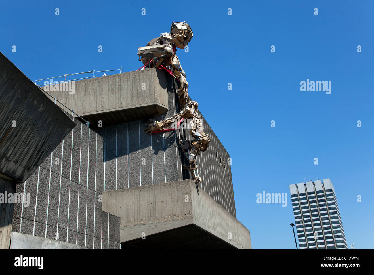 Alles ist schön, wenn Sie nicht nach unten, im Rahmen des Festivals der Weltausstellung, Hayward Gallery in Southbank London aussehen Stockfoto