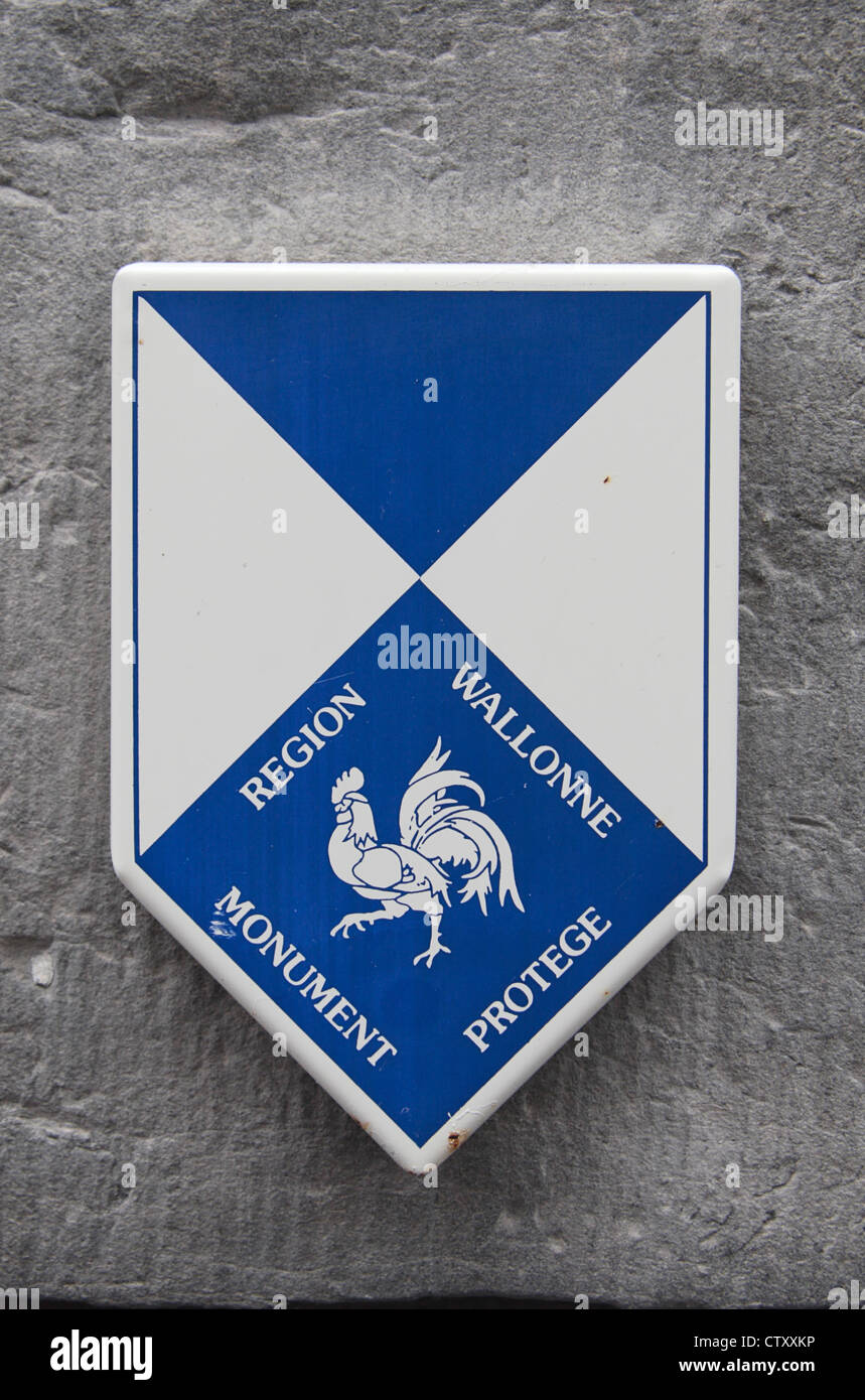 Standard-Tourist Zeichen Kennzeichnung eine wallonische Denkmal oder Sehenswertes in Tournai, Hennegau, Belgien. Stockfoto