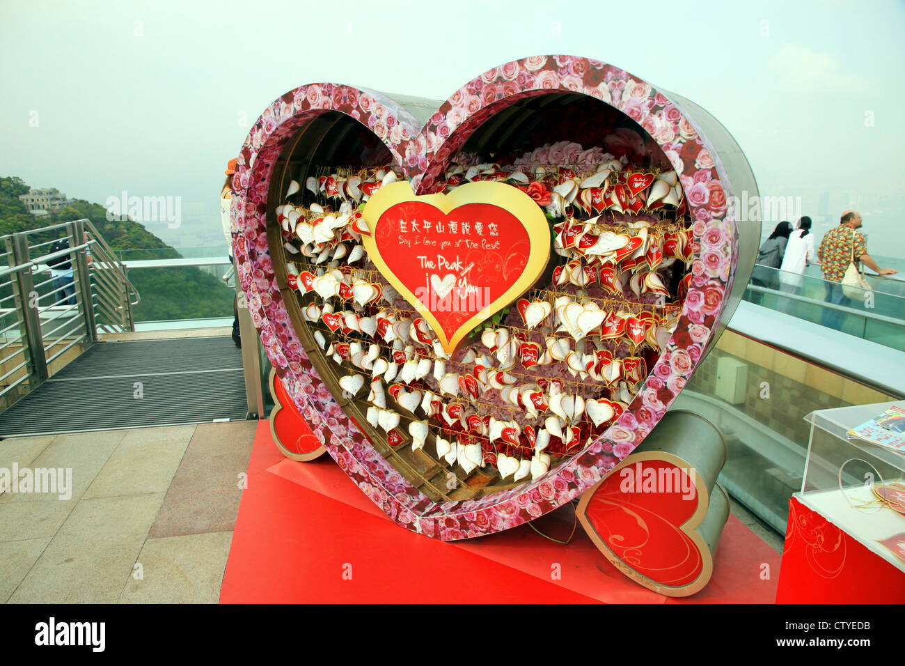 Liebe Nachrichten, die von den Besuchern auf den Victoria Peak, Hong Kong Stockfoto