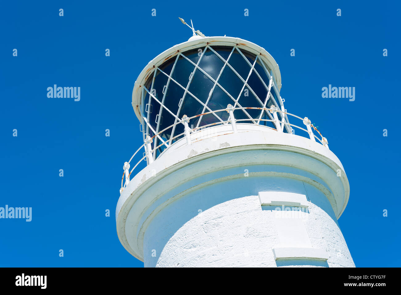 Der Leuchtturm am Caldey Island, in der Nähe von Tenby, Wales Stockfoto