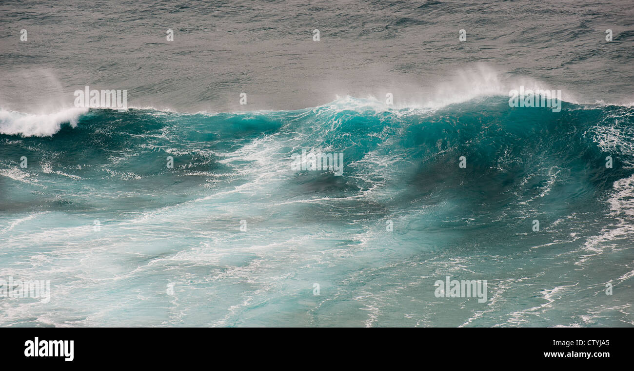 Welle vor der Küste von North Stradbroke Island in Queensland Stockfoto