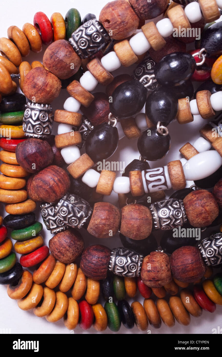 Gruppe von ethnischen esoterischen Perlen closeup Stockfoto