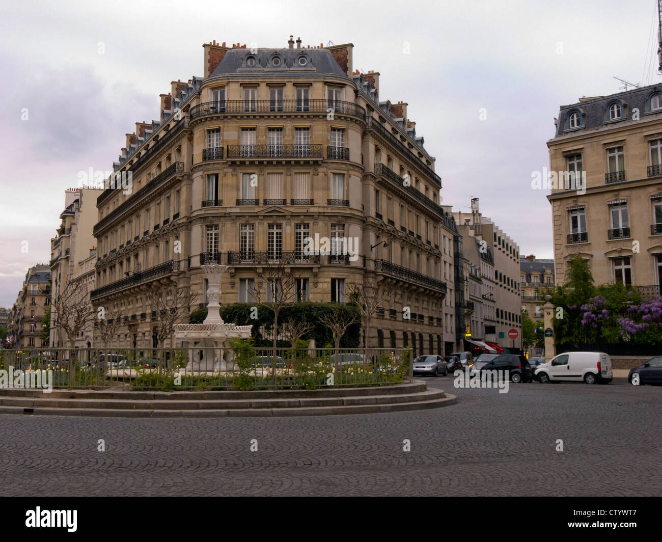 Place Francois 1er, 8. Arrondisement, Paris, Frankreich Stockfoto