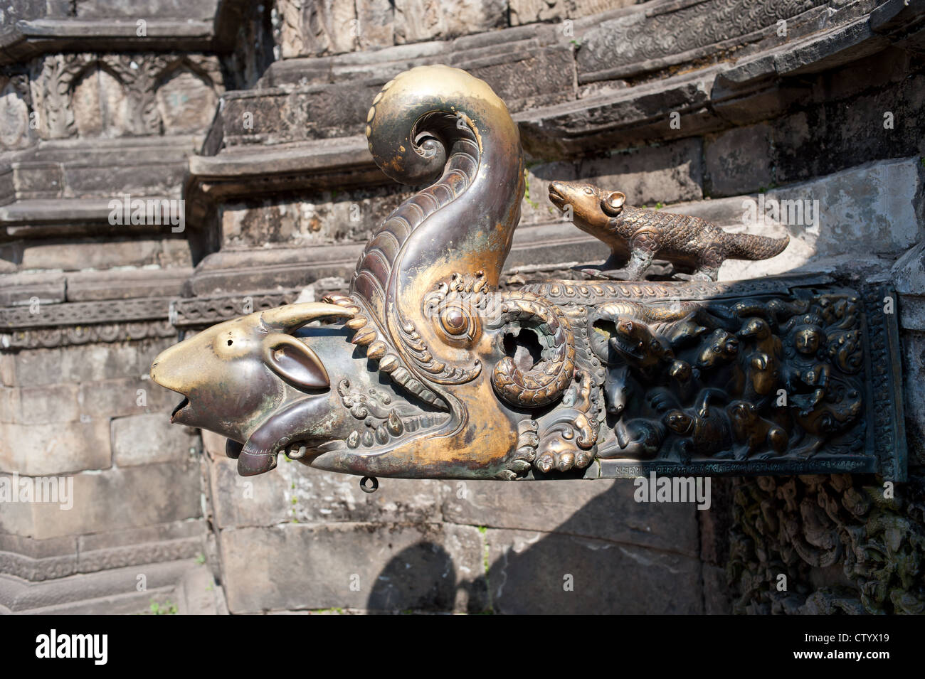 Der alte Palast, eine Skulptur aus Bronze, Wasseranlagen, Nepal Stockfoto