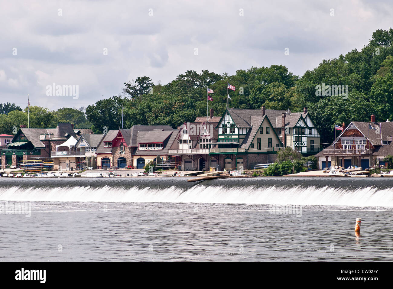 Boathouse Row am Ostufer des Flusses Schuylkill, Philadelphia, Pennsylvania, USA Stockfoto