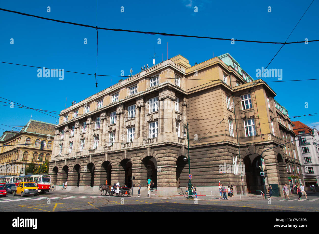 Univerzita Karlova V Archi-der Charles Universität philosophische Fakultät entlang 17 Listopadu Straße Prag Tschechische Republik Europa Stockfoto