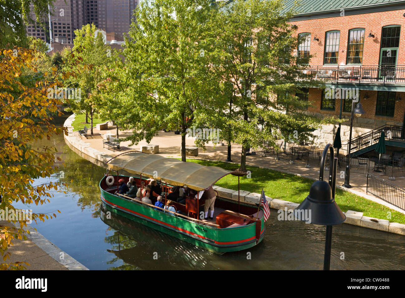 James River und Kanawha Kanal Paket Boot mit Passagieren Touristen auf der Durchreise Tabak Bezirk, Richmond, Virginia Stockfoto