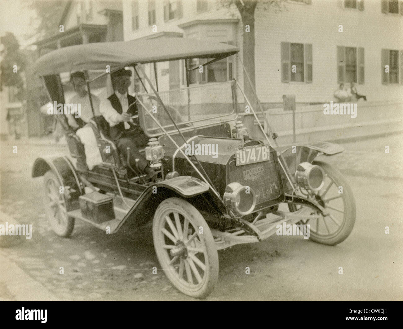 Ca. 1910er Jahre Fotografie antike Flandern Auto. Das Nummernschild ist Massachusetts, 1911. Stockfoto