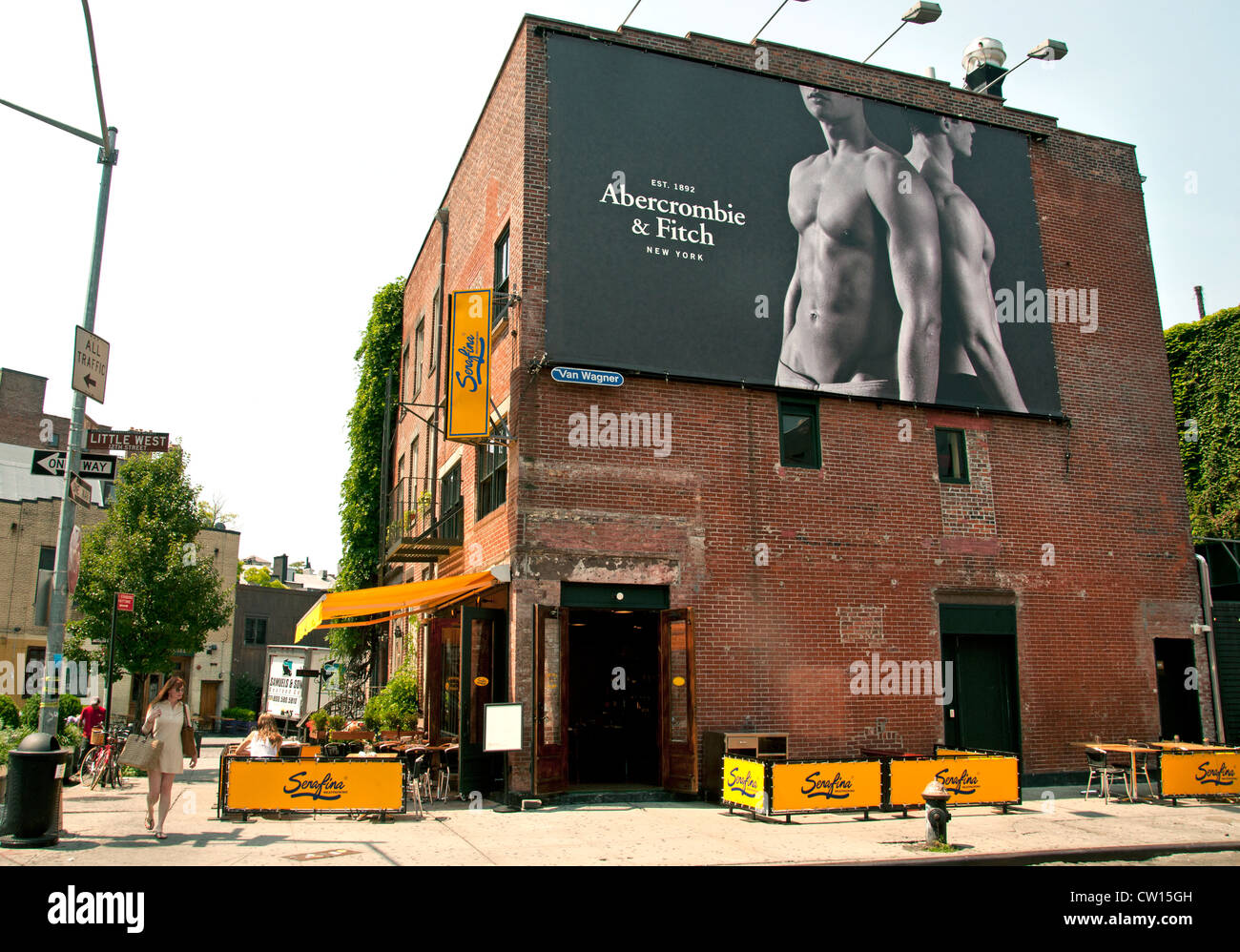 Abercrombie & Fitch Mode Serafina Restaurant 8th Avenue W 14. Straße Meatpacking District Manhattan in New York City Stockfoto