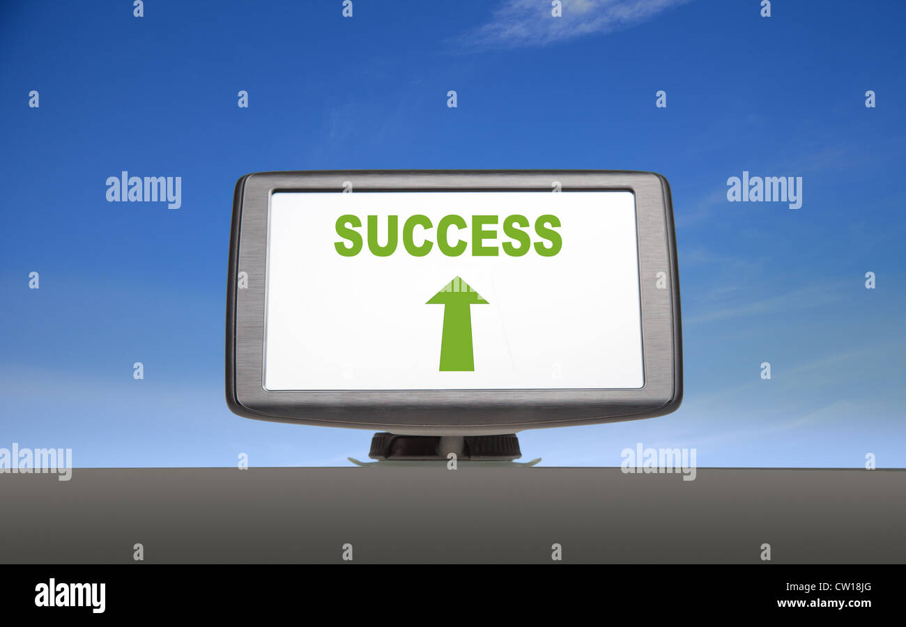 Sat-Nav-System mit blauer Himmelshintergrund Stockfoto