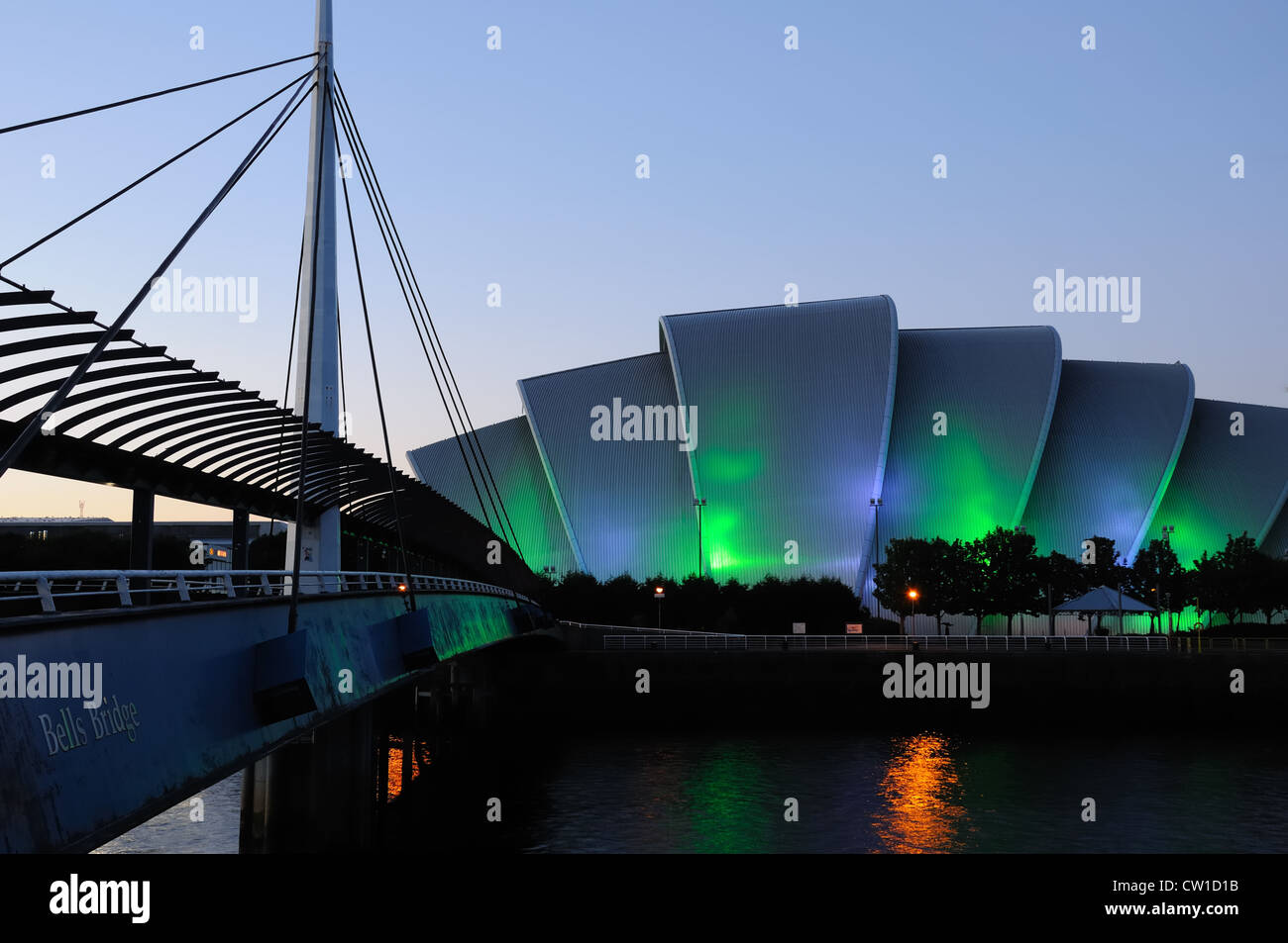 Brücke der Glocke und das Clyde Auditorium liebevoll durch Glaswegians wie das Gürteltier, Finnieston, Glasgow, Schottland, Großbritannien Stockfoto