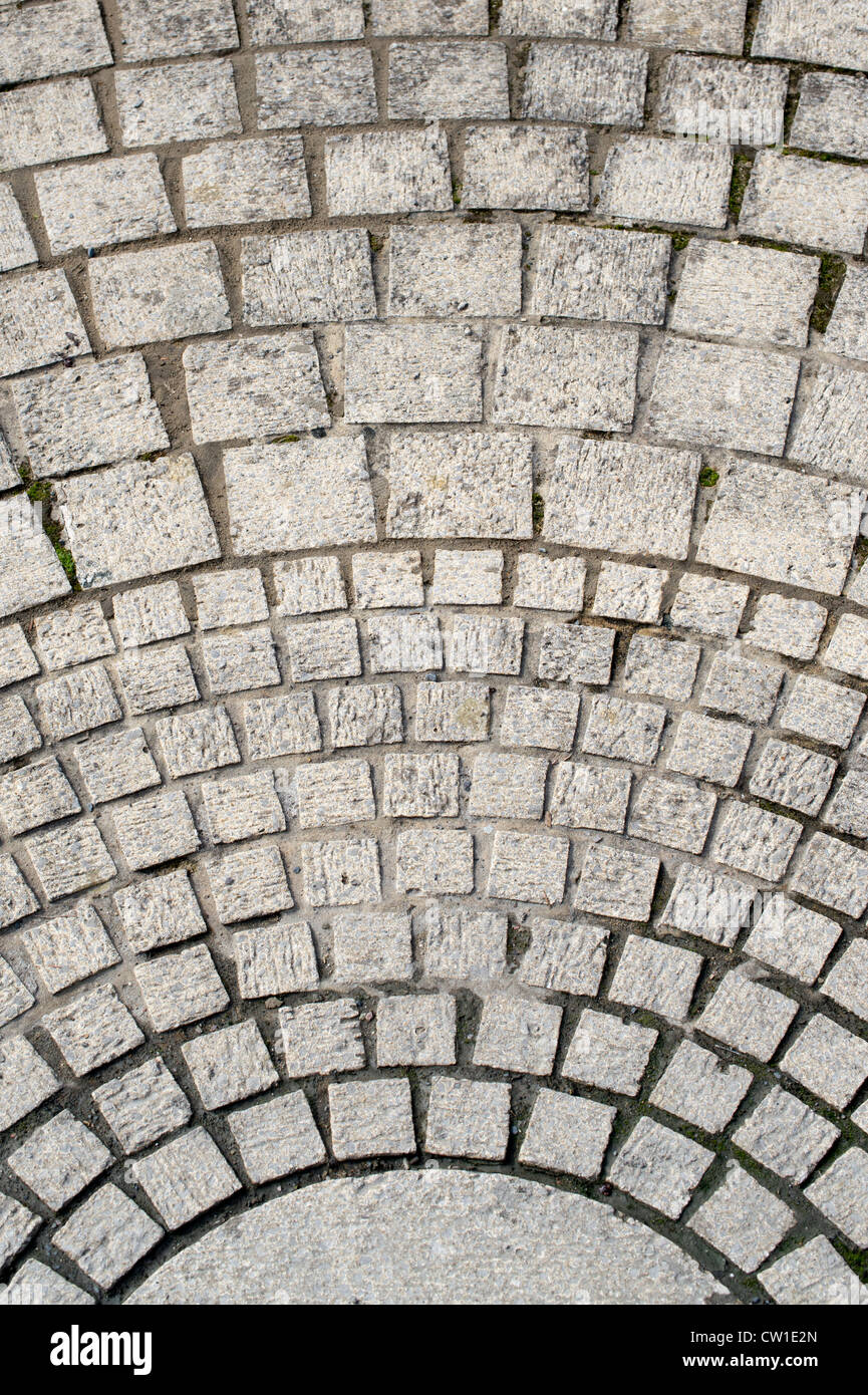 Round Paving Stockfotos & Round Paving Bilder - Alamy