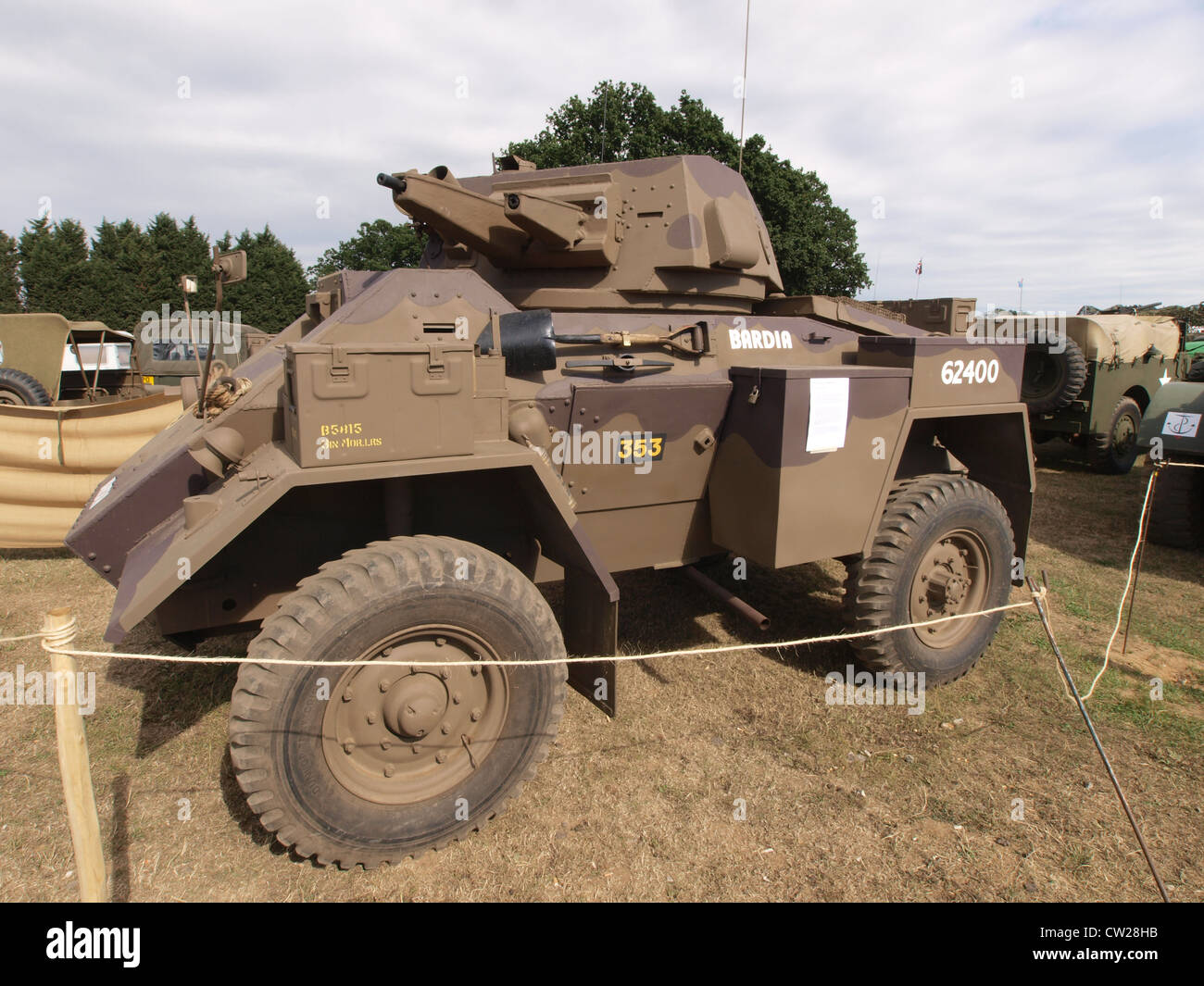 Der GMC Fox Mk1 ist ein britisches Fahrzeug, das zur Aufklärung und Panzerung eingesetzt wird. Es wurde in den 1950er und 1960er Jahren eingesetzt, mit einem 75-mm-Geschütz, das für Aufklärungsmissionen konzipiert wurde und Schutz und Feuerkraft in Kampfsituationen bot. Stockfoto
