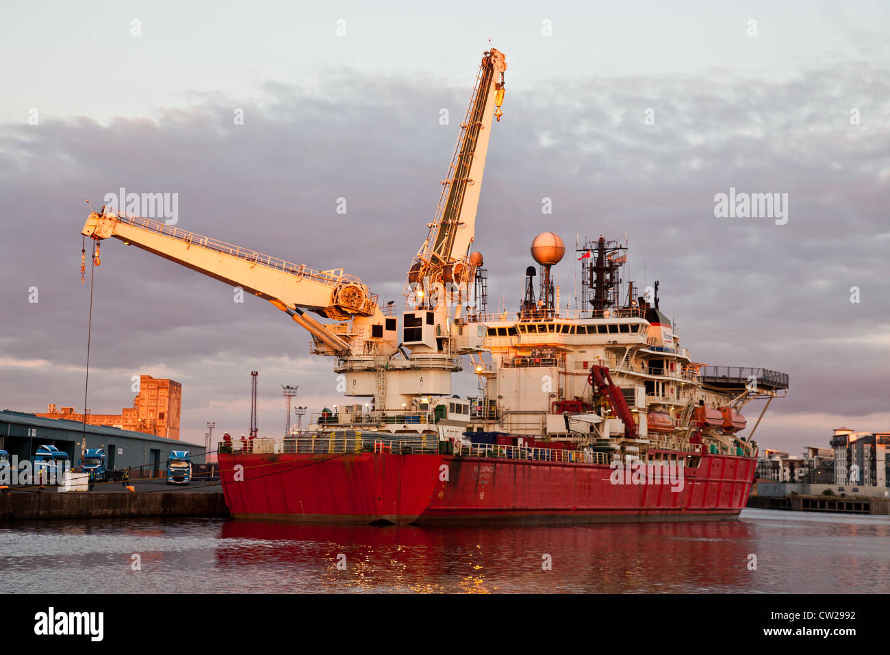 CSO Wellservicer, ein Tauchen Unterstützung Schiff im Besitz von Technip UK, in Leith Docks, North Edinburgh, Schottland. Stockfoto