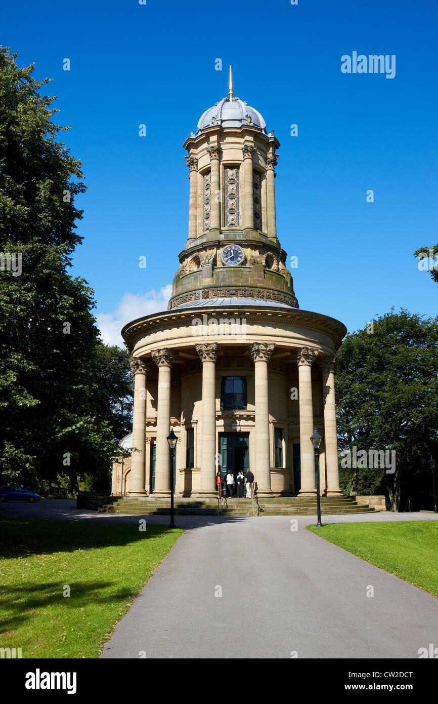 Saltaire United reformierte Kirche, erbaut von Sir Titus Salt im Jahre 1859, müssen seiner Arbeiter um die geistige gerecht zu werden. Stockfoto