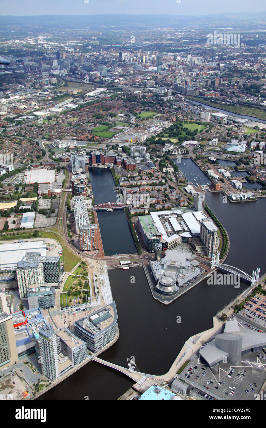 Luftaufnahme der Lowry Centre, Manchester, Salford Quays und Medienstadt Stockfoto