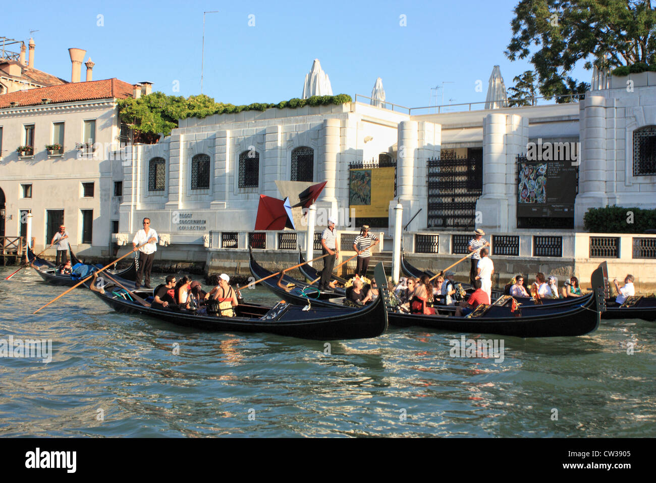 Gondel-Verkehr in Venedig Stockfoto