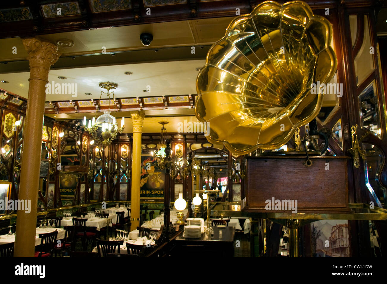 Detail des Interieurs bei Paris Restaurant Vangenande im 6. 6. Arrondisement am Boulevard Saint-Germain eine historische brasserie Stockfoto