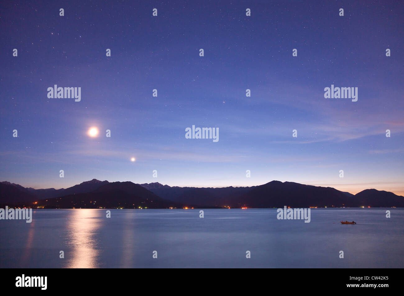 USA, Washington, Seabeck, Hood Canal, Olympic Mountains, Mount Jupiter, Mount Konstanz der Mond des Planeten Venus Stockfoto