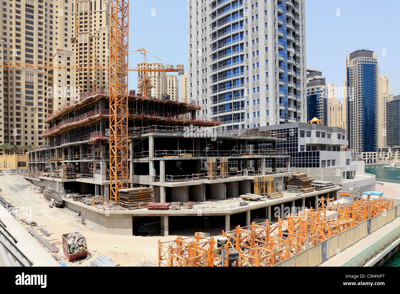 3607. Bauarbeiten, Dubai Marina, Dubai, Vereinigte Arabische Emirate. Stockfoto