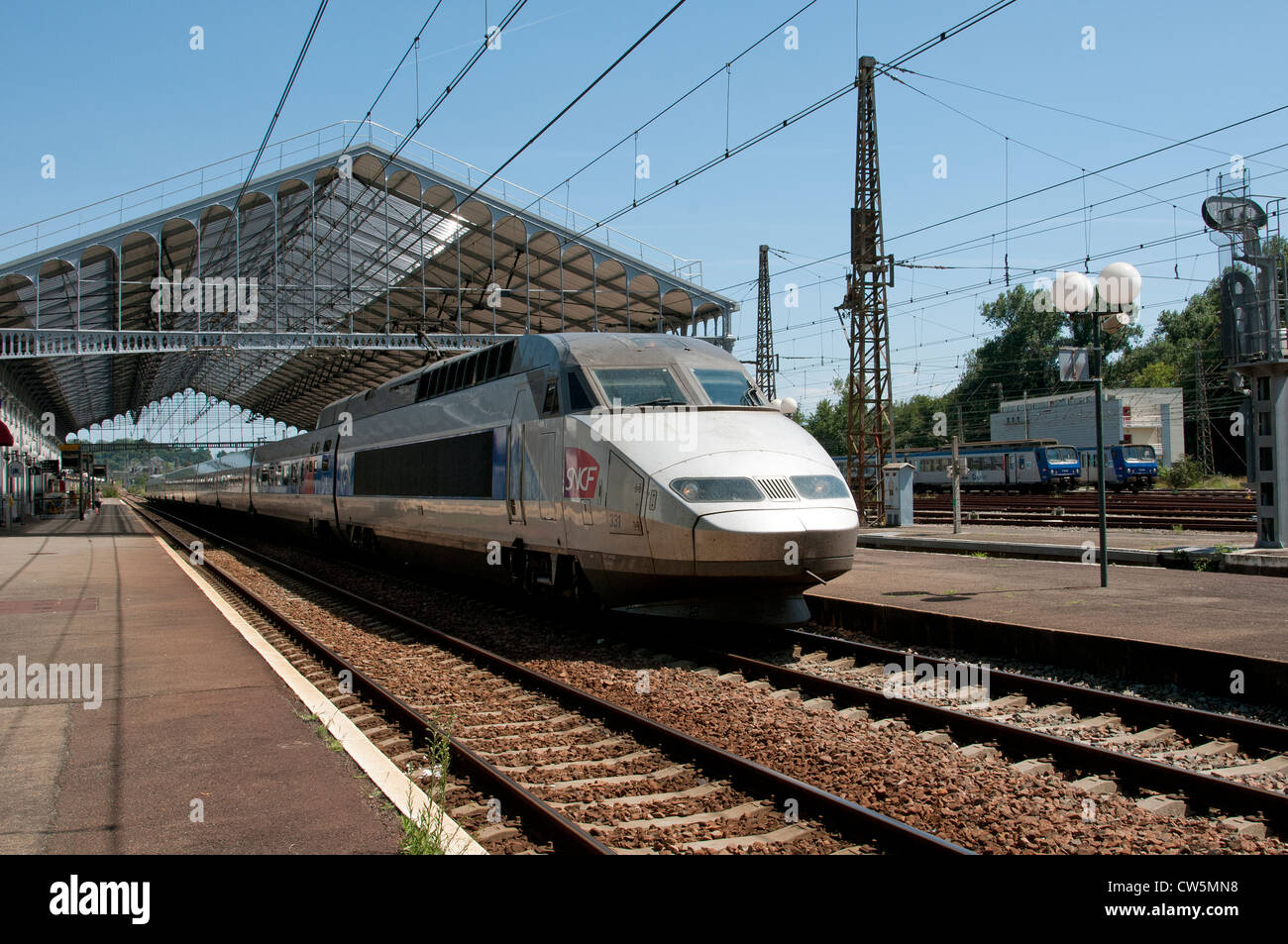 TGVR Zug Bahnhof Pau Südwest Frankreich SNCF Eisenbahnsystems Stockfoto