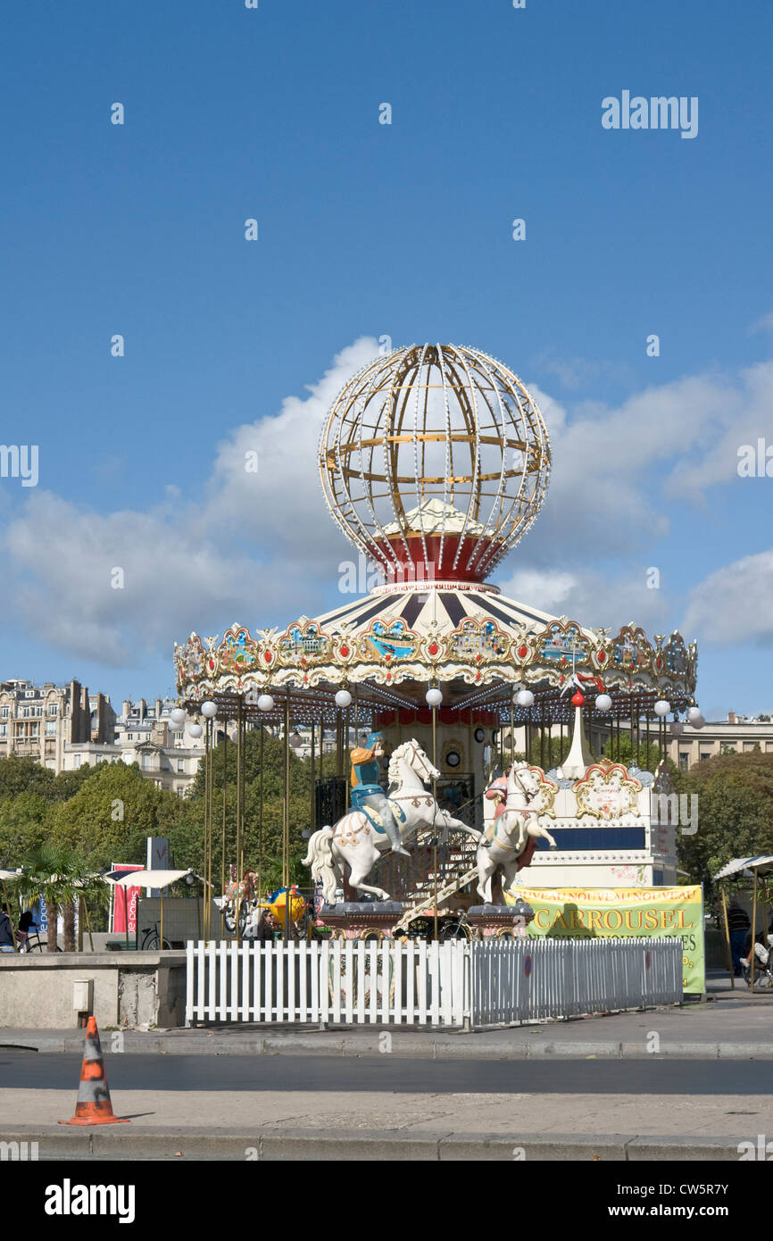Merry Go Runde in Paris Stockfoto