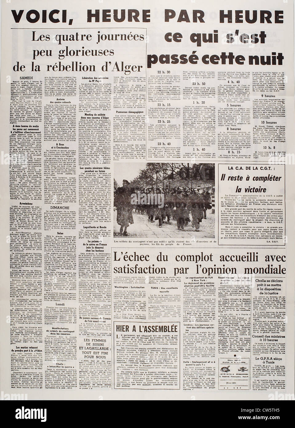 Die Zeitung "L ' Humanité", 26. April 1961 Stockfoto