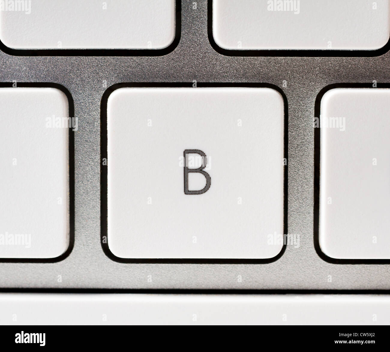Buchstabe B auf einer Apple-Tastatur Stockfoto