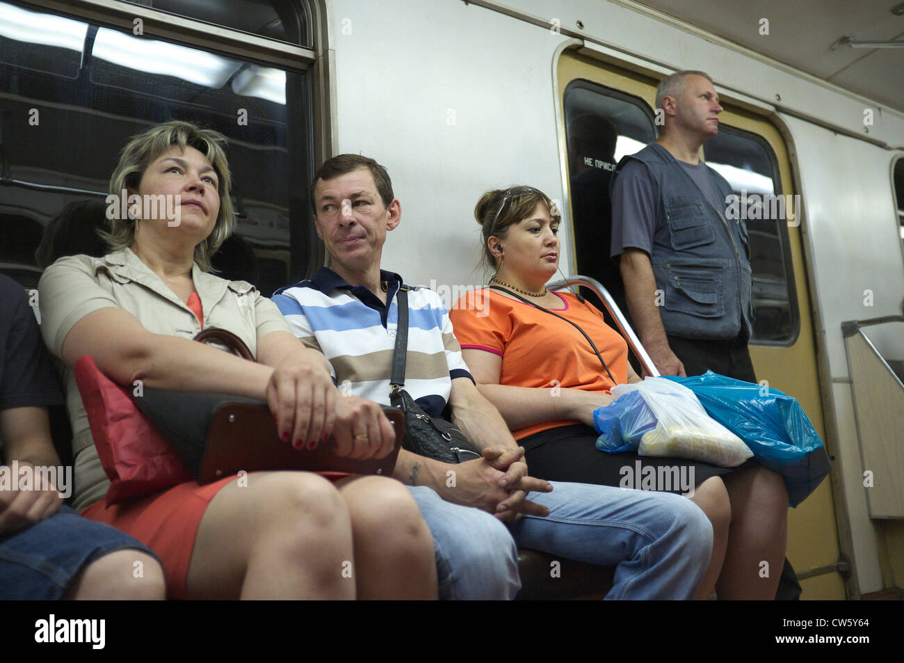 Passagiere der Moskauer u-Bahn Stockfoto