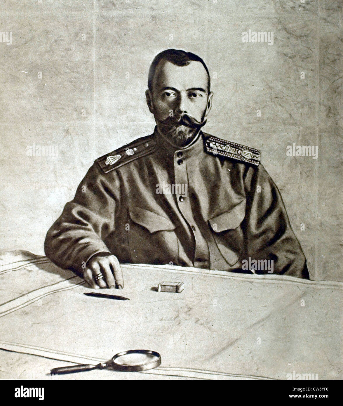 Welt Krieg I. Zar Nicholas II bei der Arbeit im russischen Hauptquartier Stockfoto